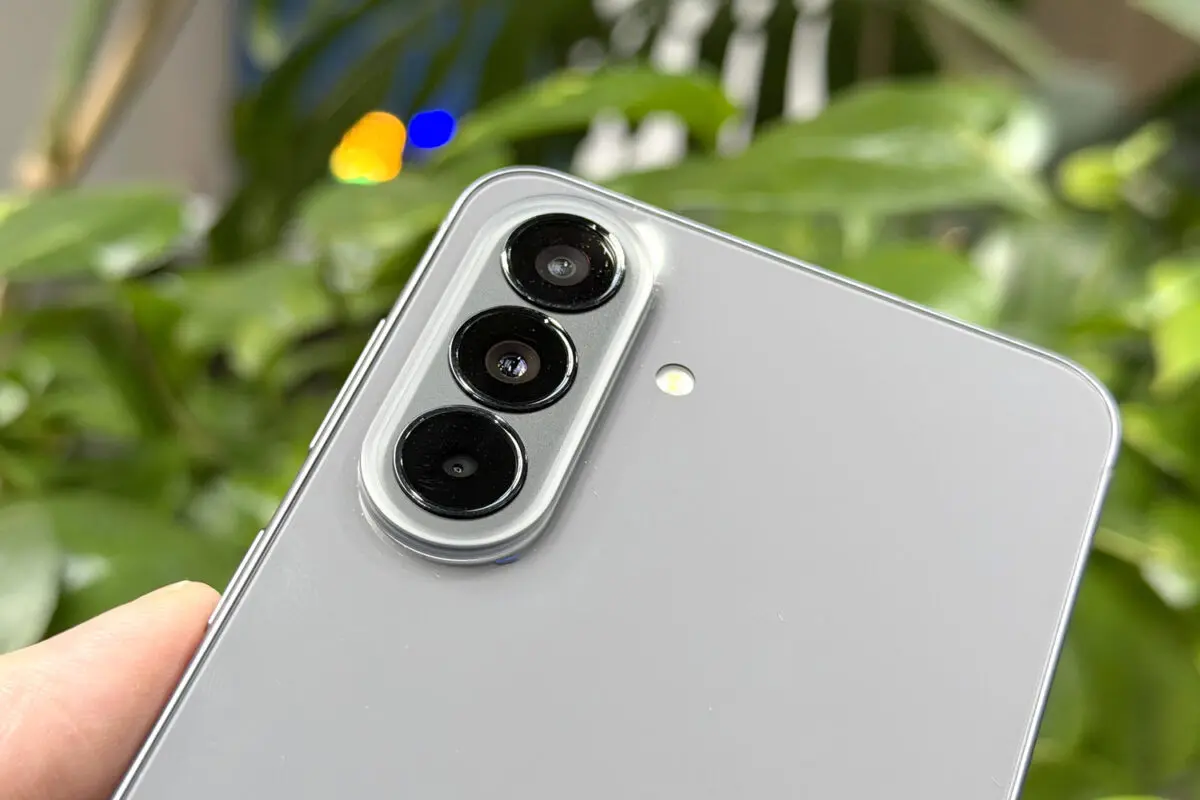 Samsung A57